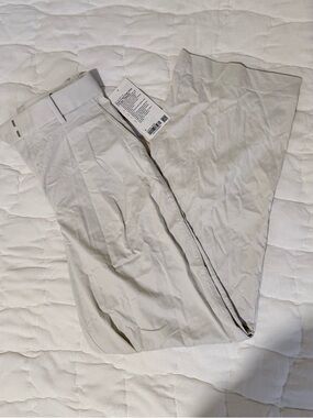Lululemon Athletica Pleat-Front High-Rise Trouser Regular Bone Color Size 6
